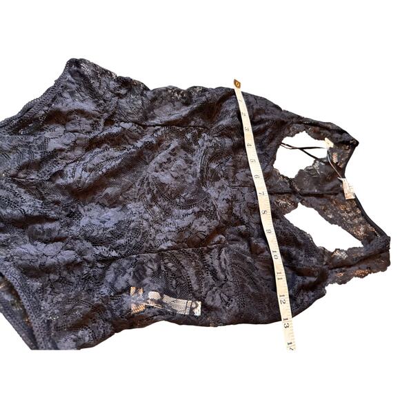 Intimately Free People Black Lace Racerback Bodysuit Women’s Size Medium NWT - Picture 5 of 10